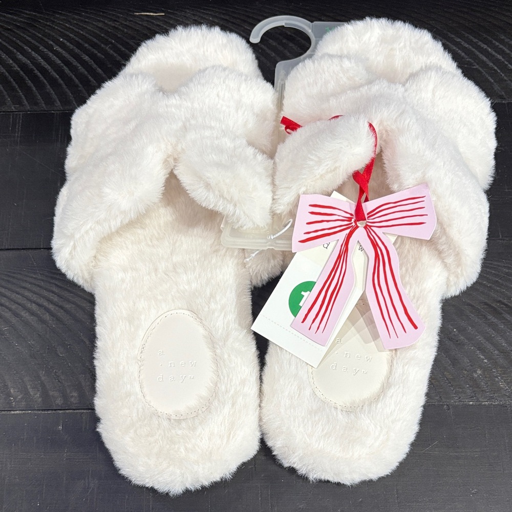 a new day Cream Slippers